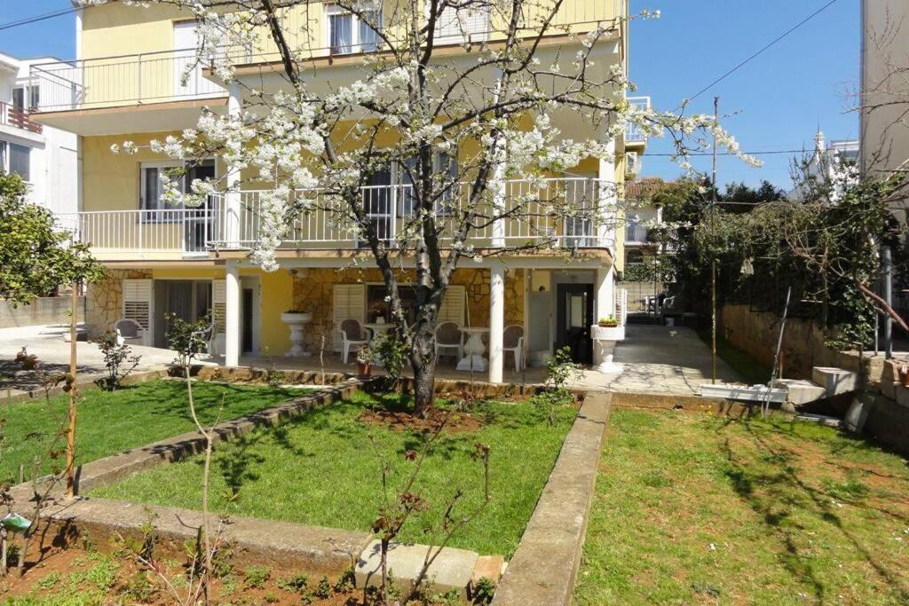 Croatia Zadar Borik Paar Apartment Studio garden view Number 1 Buitenkant foto